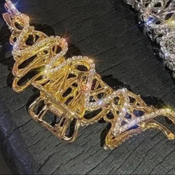 🆑 Super Sexy Hair Clip to Enhance your long hair looks!!! - Picture 5 of 12